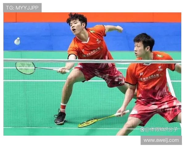 武汉羽毛球队团结协作展现实力赛季表现引人瞩目